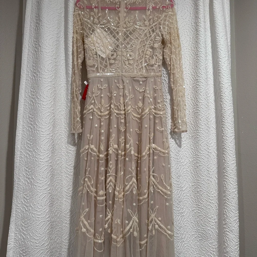 Nude Sequined Illusion Tiered High Neck Long Sleeve Midi Dress Size 6 - Picture 11 of 15